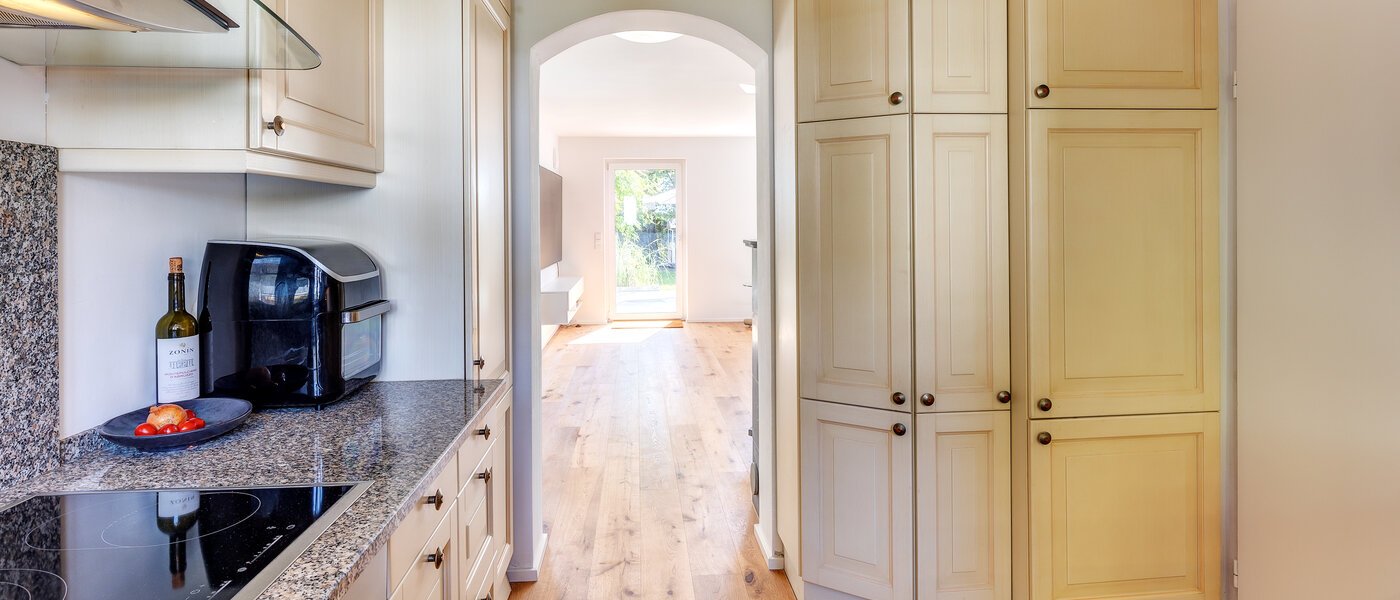 chalet adosado en esquina Eichenau 03 cocina 13696