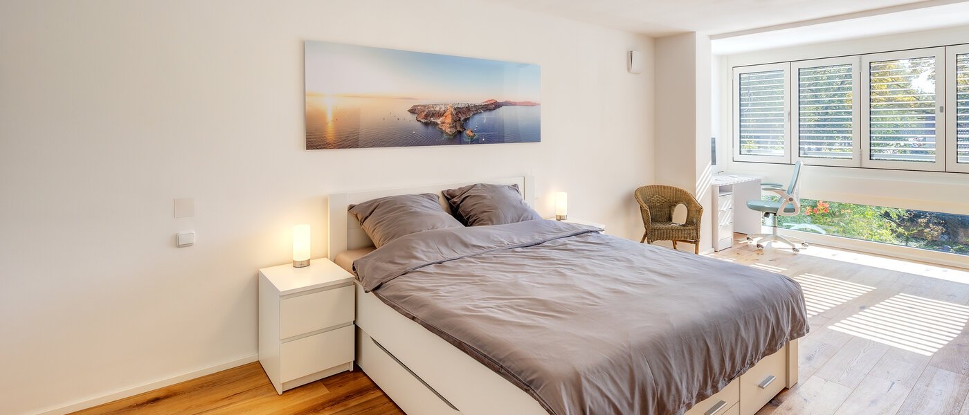 chalet adosado en esquina Eichenau 01 1. dormitorio 13696