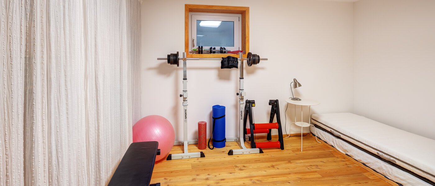 casa unifamiliar Oberhaching 02 cuarto de fitness 13766