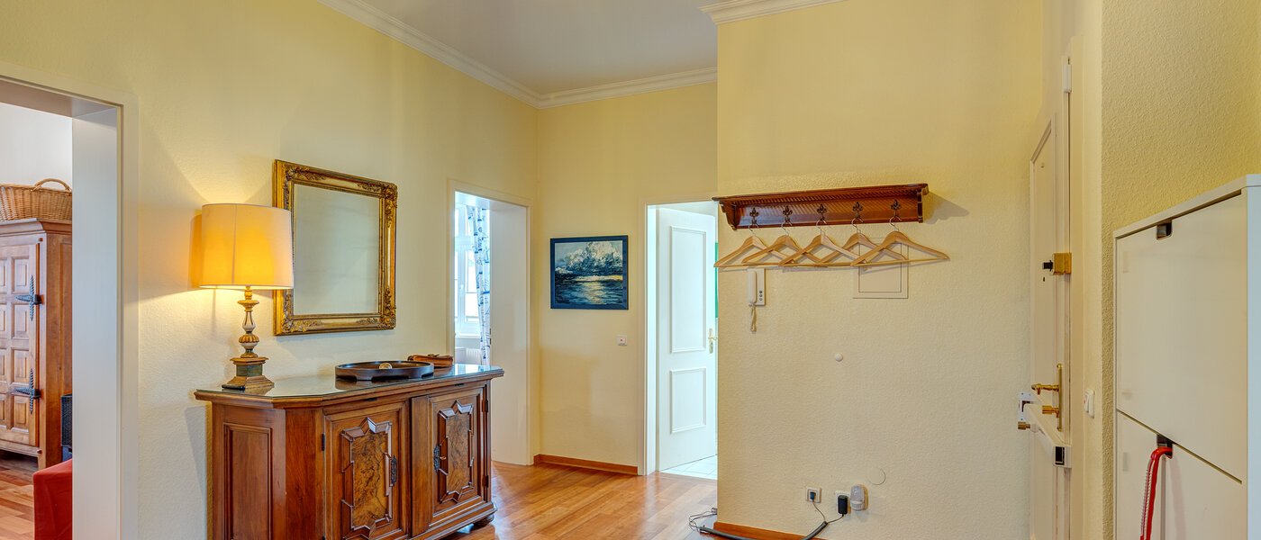 apartamento Feldafing 04 pasillo 13767