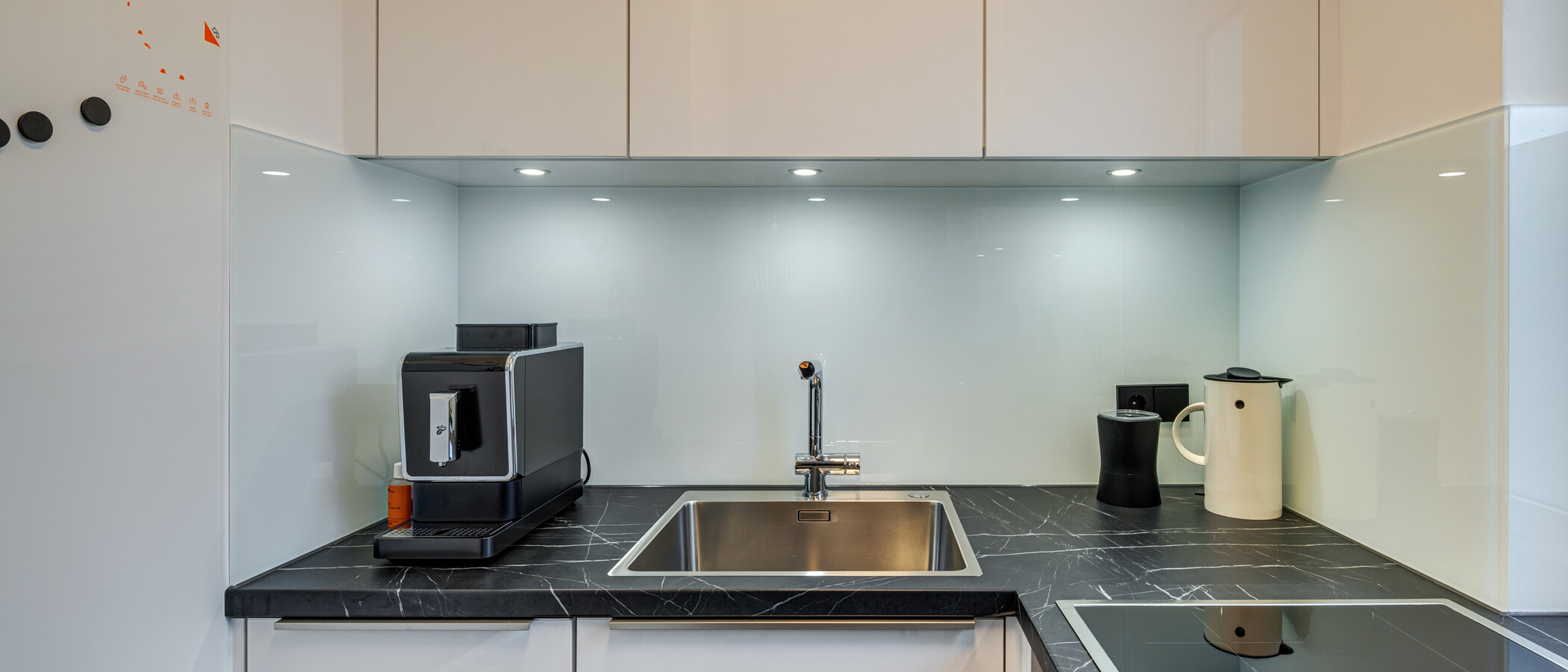 apartamento München Schwabing-Nord (zw. Belgrad- & Leopoldstraße) 02 cocina 13778