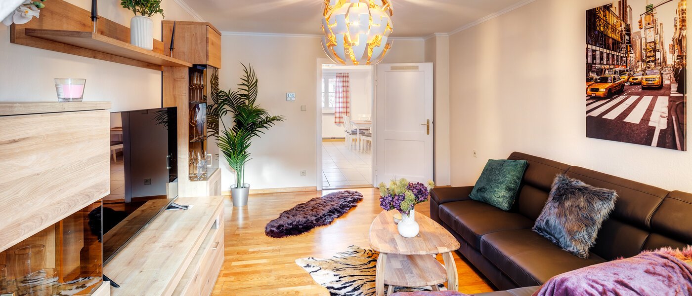 apartamento München Neuhausen 04 sala de estar 13780