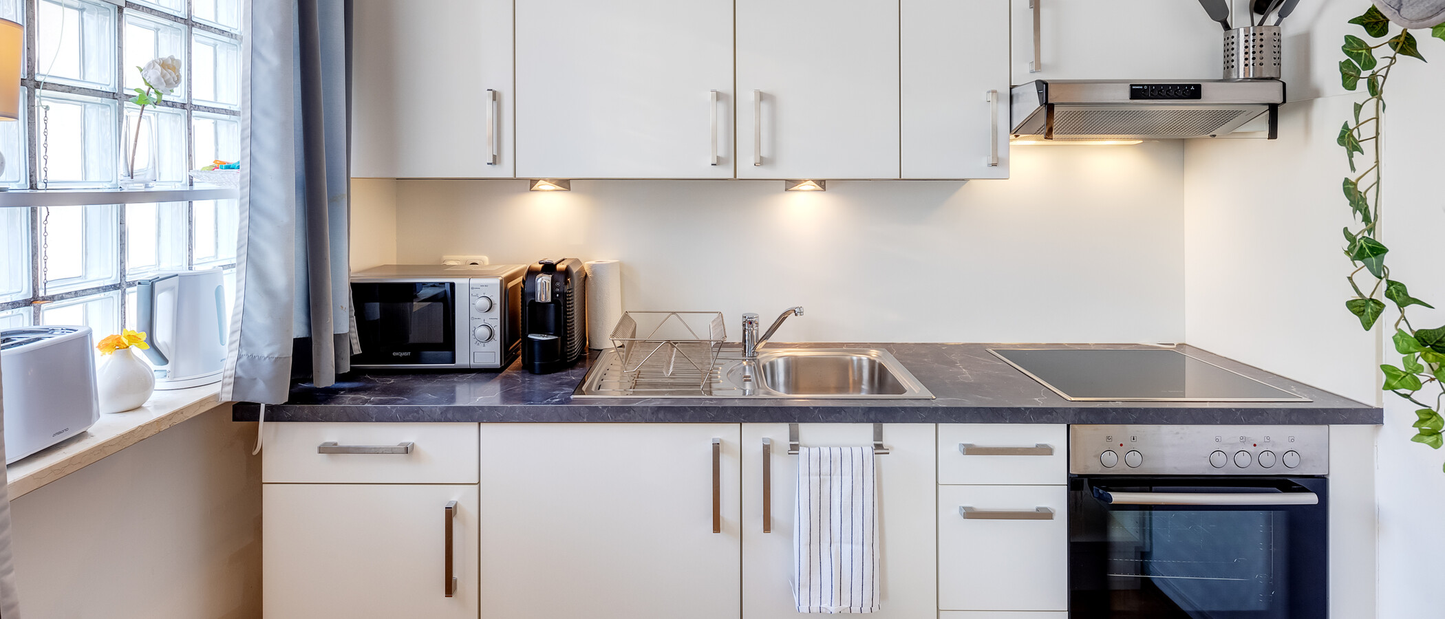 apartamento München Maxvorstadt - Rund um den Josephsplatz 02 cocina 13787