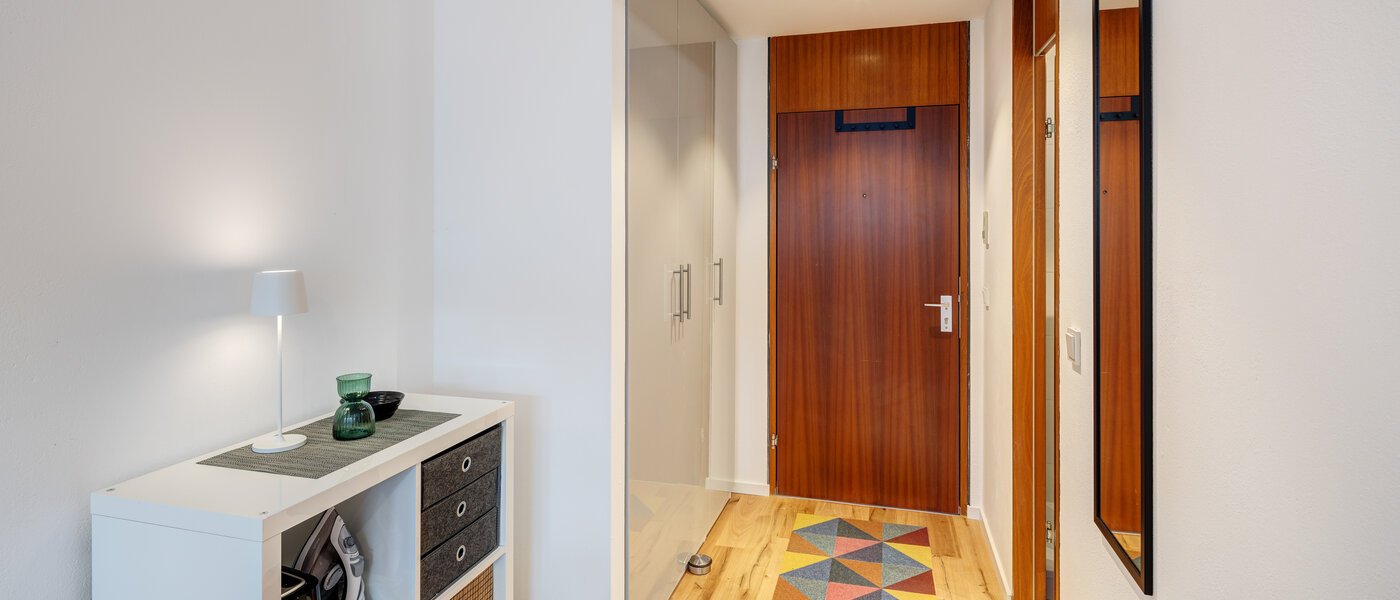 apartamento Herrsching am Ammersee 01 pasillo 13819