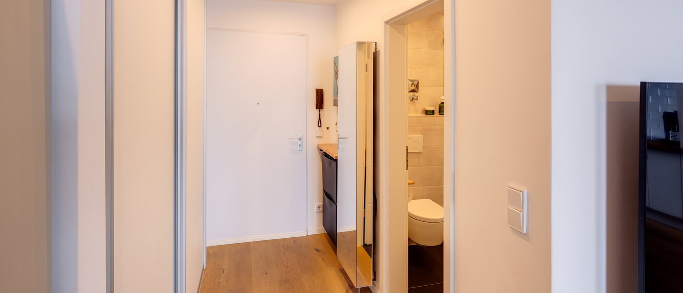 ático con terraza München Obergiesing 01 pasillo 13824