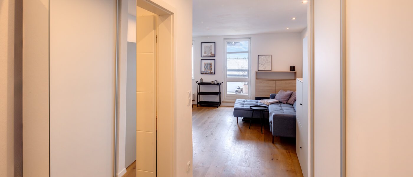 ático con terraza München Obergiesing 02 pasillo 13824