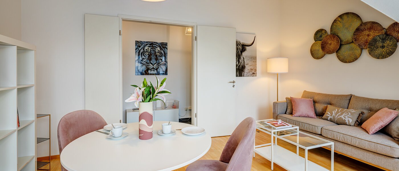 ático München Schwabing (rechts der Leopoldstraße) 01 sala de estar 13837