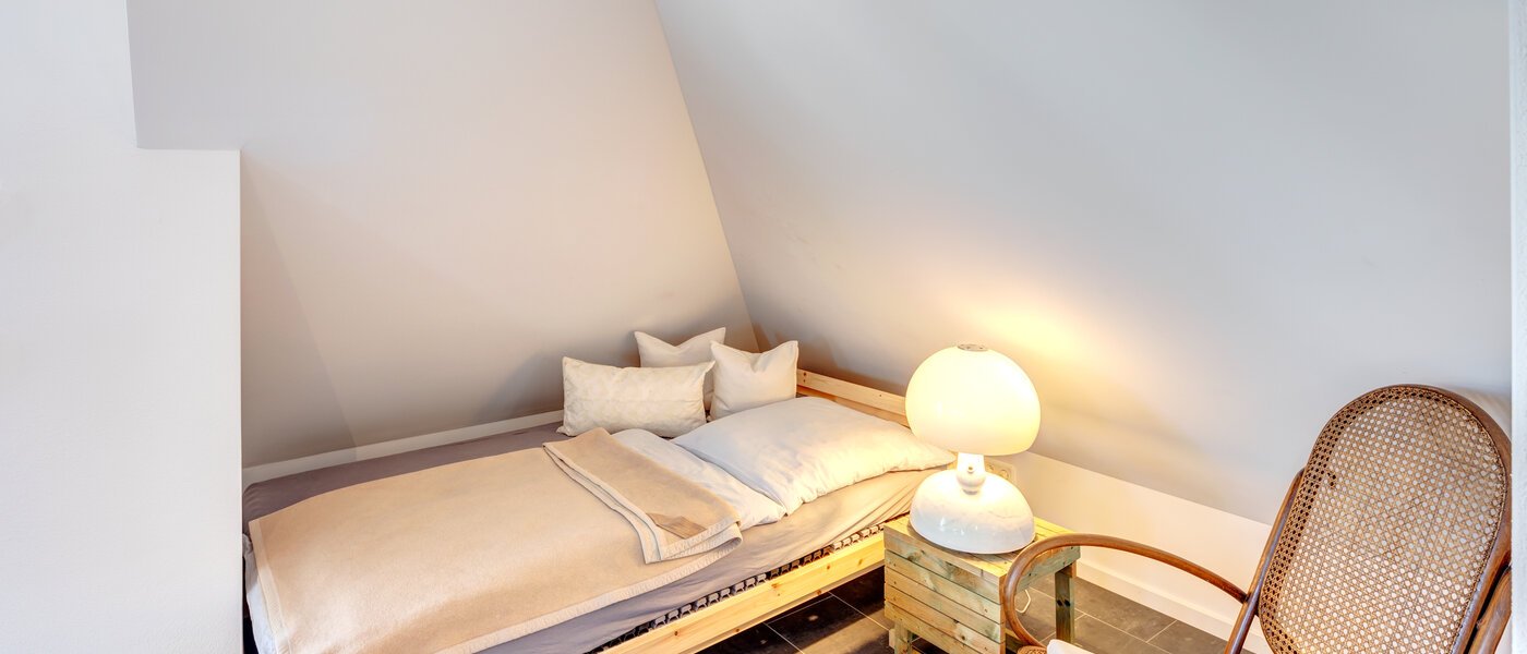 ático München Waldtrudering 01 zona de dormir 13853