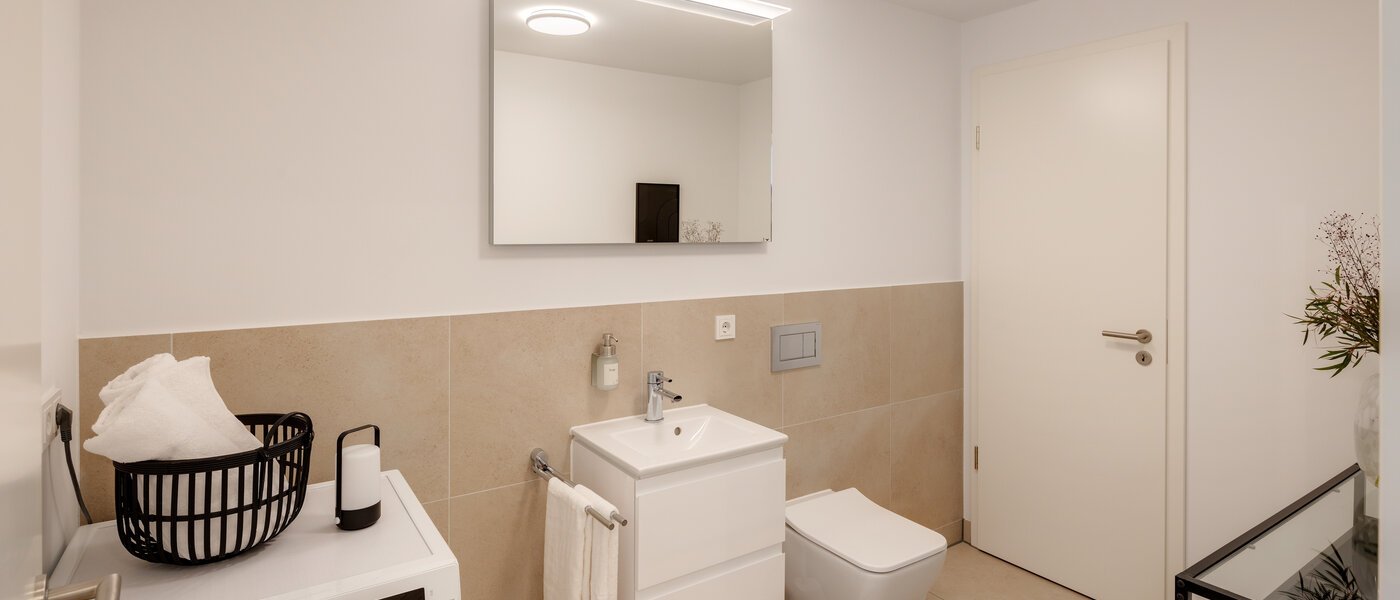 apartamento München Haidhausen 01 WC de invitados 13881