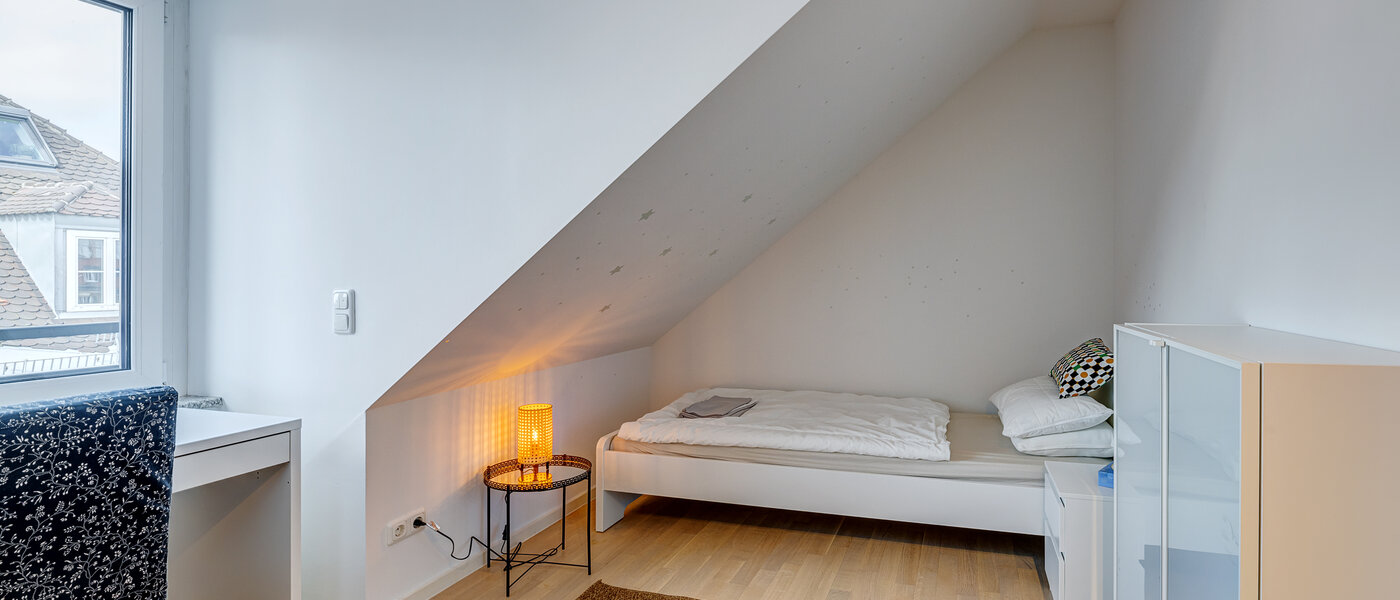 ático München Ludwigsvorstadt 04 3. dormitorio 13896