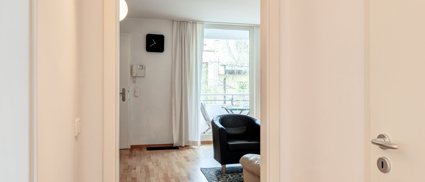 apartamento München Schwabing 01 pasillo 13906
