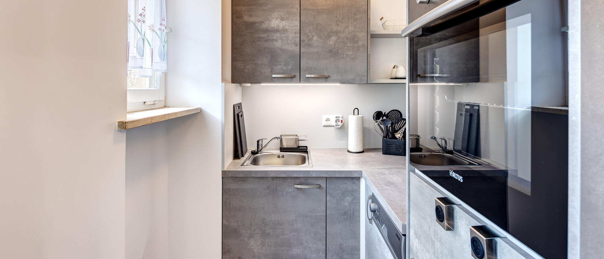 apartamento München Neuhausen 01 cocina 13948