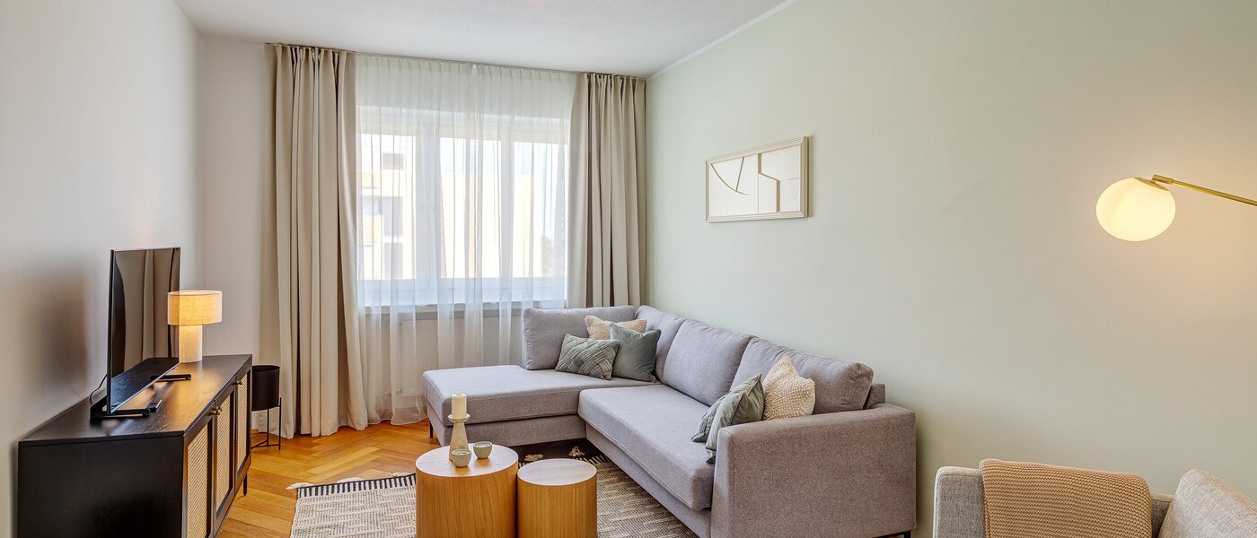 apartamento München Haidhausen 01 sala de estar 14027