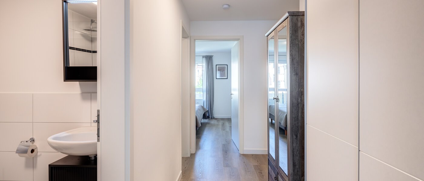 apartamento München Neuhausen 01 pasillo 14083