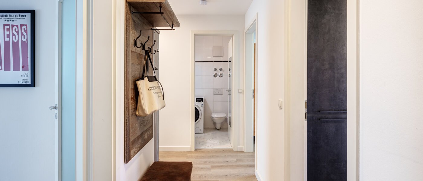 apartamento München Neuhausen 03 pasillo 14083