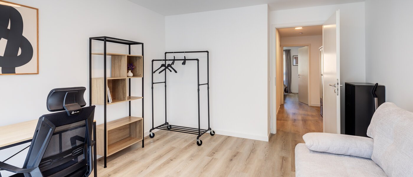 apartamento München Neuhausen 03 Oficina / Habitación de invitados 14083