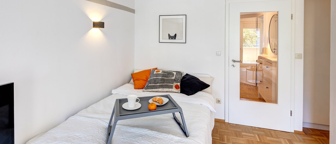 apartamento München Maxvorstadt - Westen 01 zona de dormir 14102