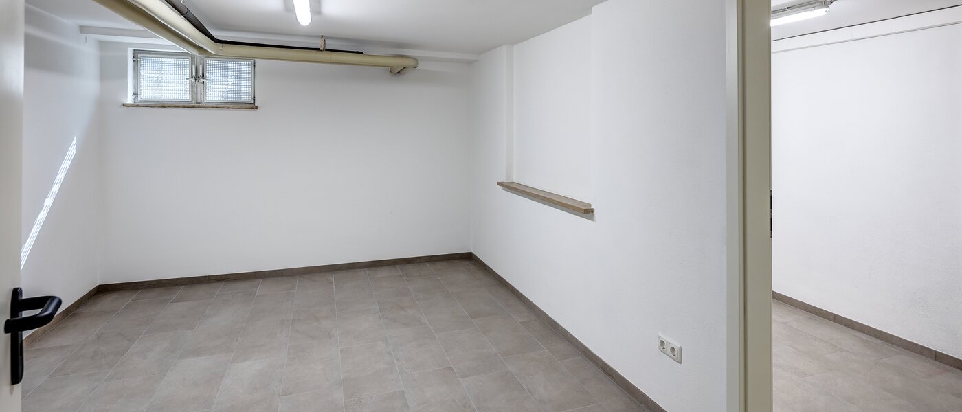 chalet adosado en el medio Germering 01 cuarto adicional 14170