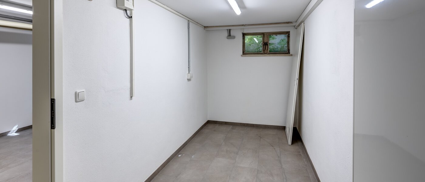 chalet adosado en el medio Germering 03 cuarto adicional 14170