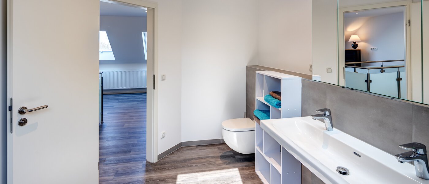 chalet adosado en el medio Germering 02 1. baño 14170