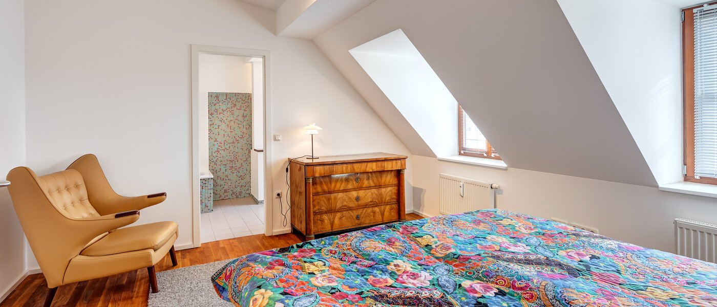 ático München Isarvorstadt 02 dormitorio 14172