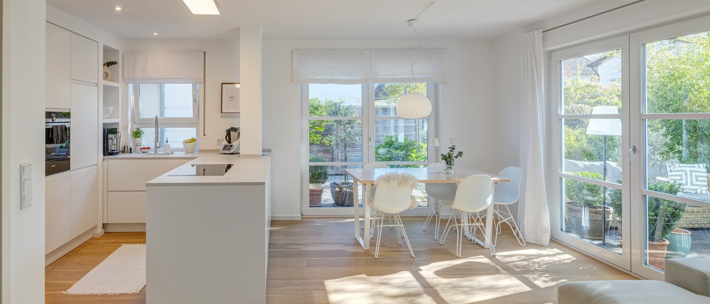 casa pareada Ottobrunn 04 zona de día  14180