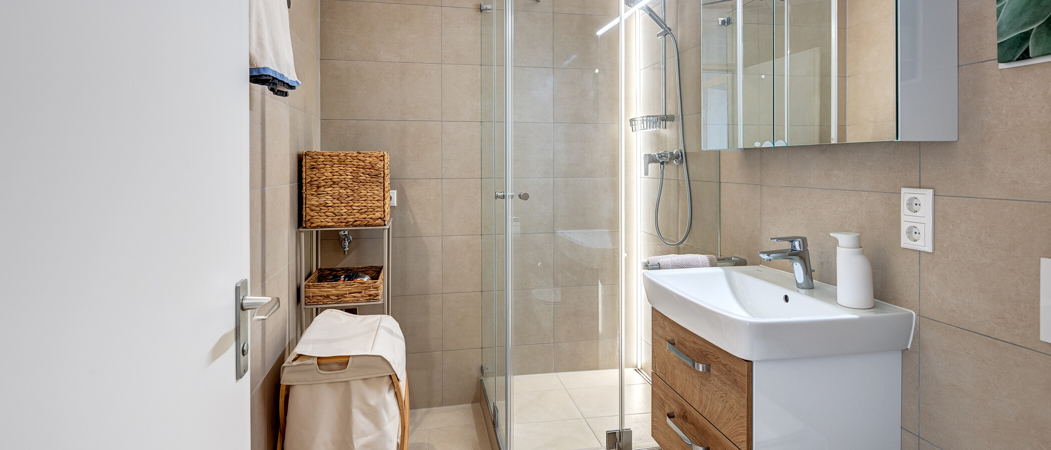 apartamento München Schwabing (rechts der Leopoldstraße) 01 baño 14213