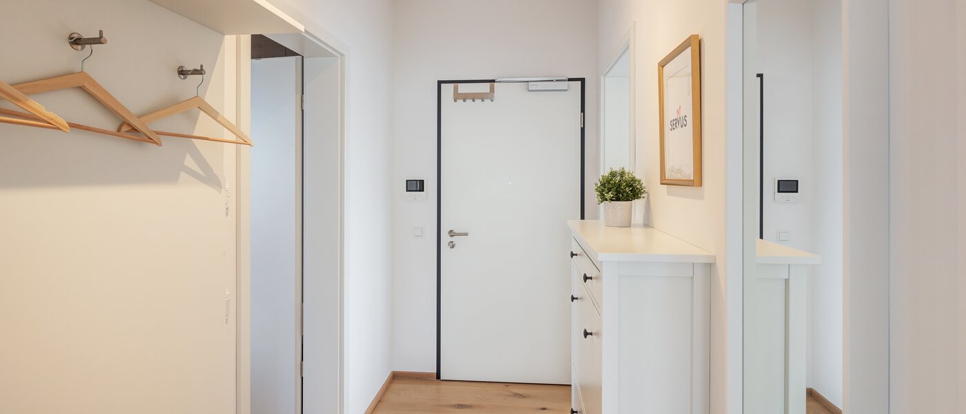 ático lujoso Putzbrunn 01 pasillo 14256