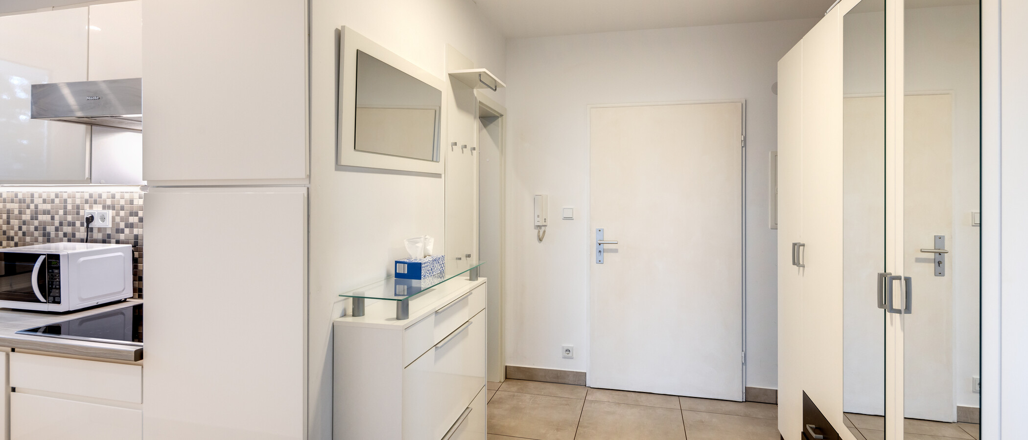apartamento München Obermenzing 01 pasillo 14295