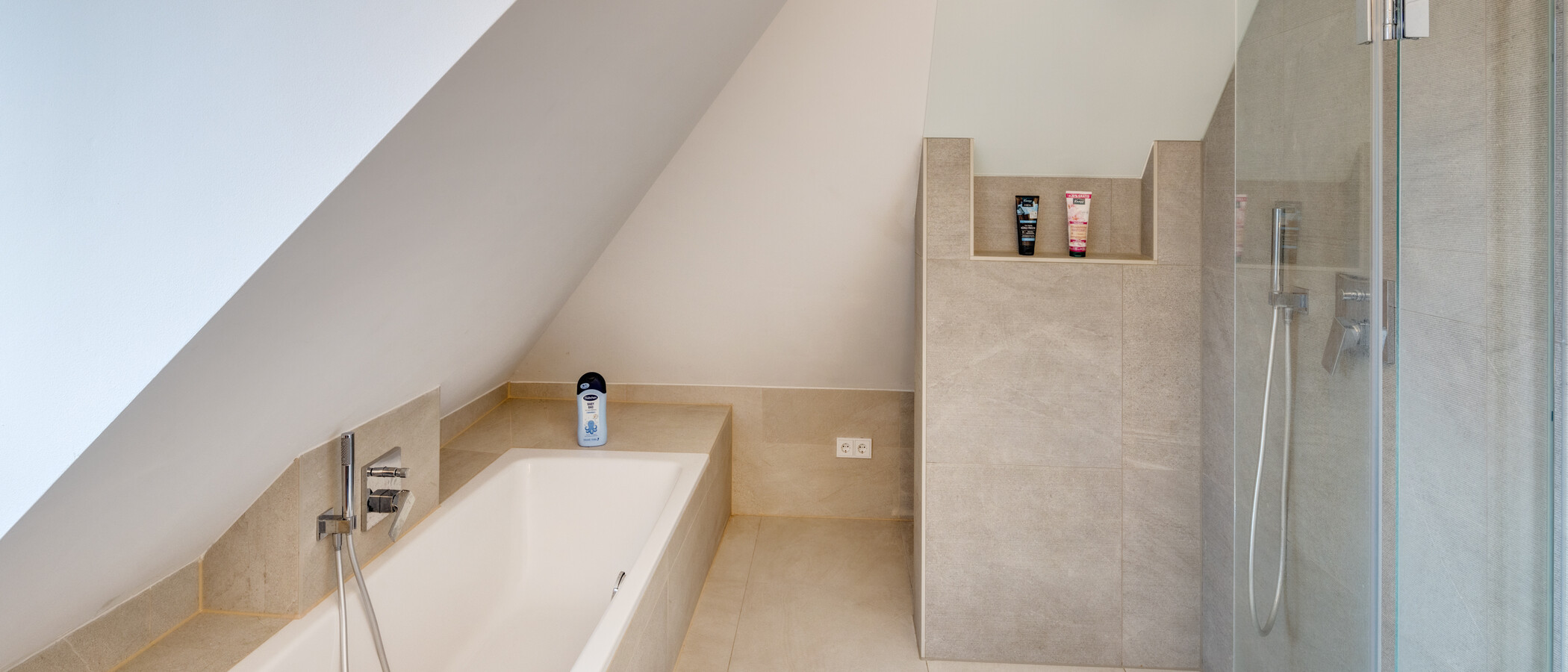 casa pareada München Allach 02 1. baño 14306