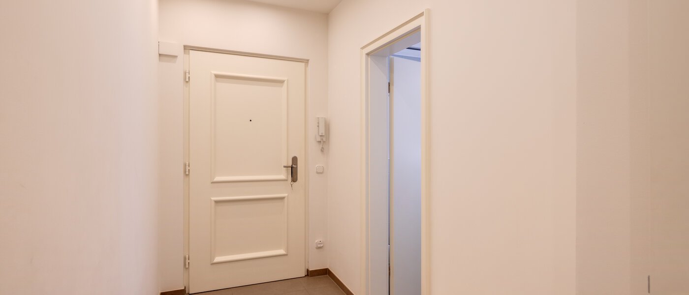 casa pareada Grünwald 07 pasillo 14454