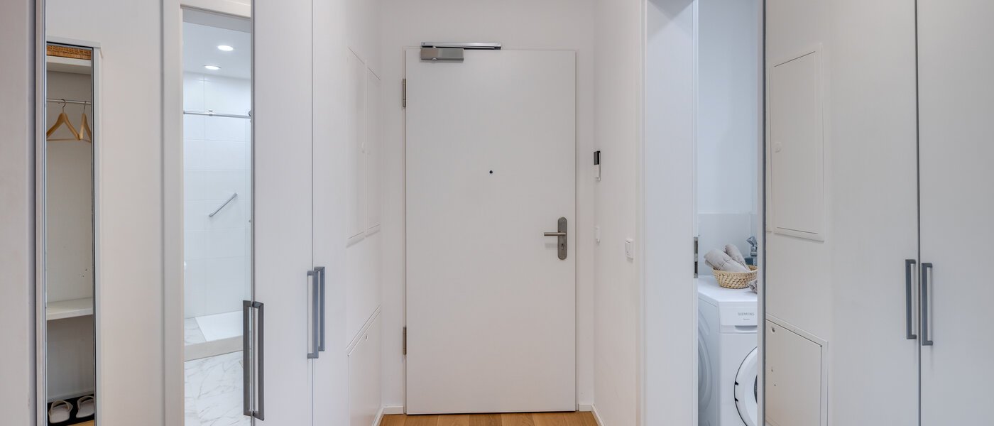 apartamento Taufkirchen 01 pasillo 14456