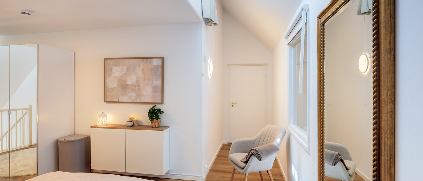 dúplex con galería München Obersendling 04 2. zona de dormir 14471