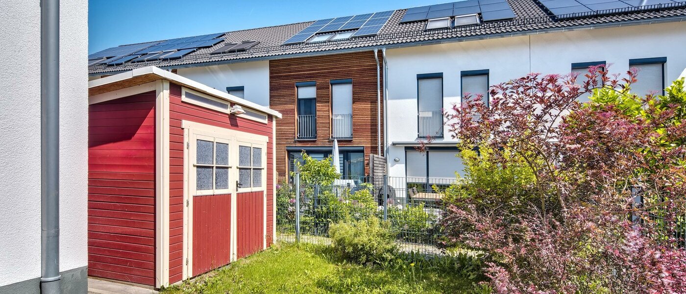 chalet adosado en esquina Karlsfeld 03 jardín 14478