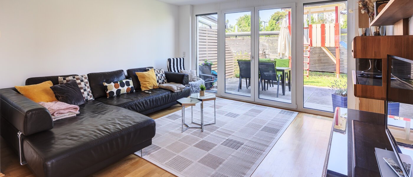 chalet adosado en esquina Karlsfeld 02 zona de día  14478