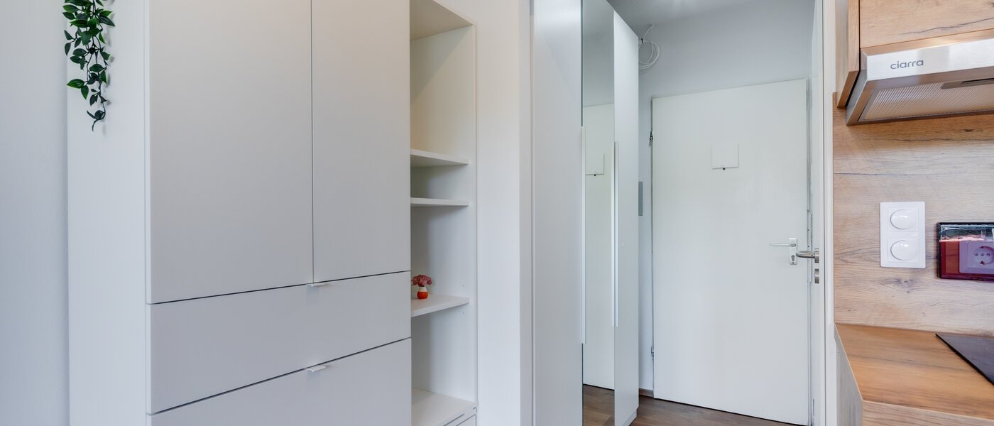apartamento München Am Hart 01 pasillo 14506
