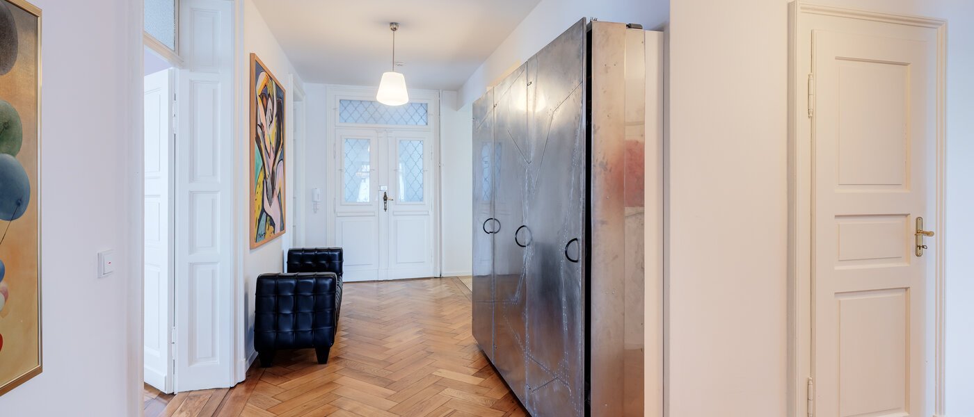 apartamento München Neuhausen 01 pasillo 14528