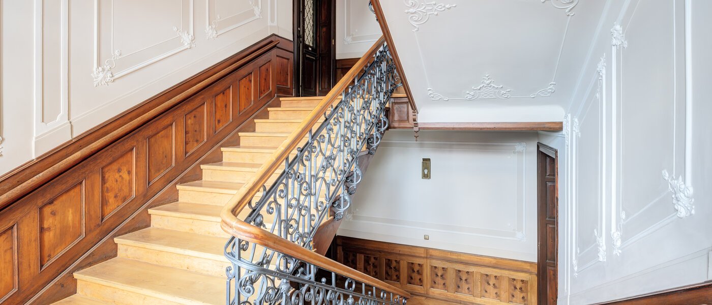 apartamento München Neuhausen 01 escalera 14528