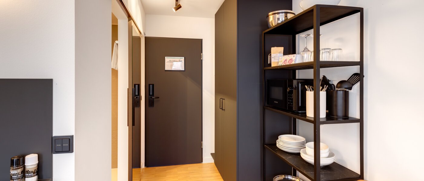 apartamento München Schwabing-West (rund um den Hohenzollernplatz) 01 pasillo 14544