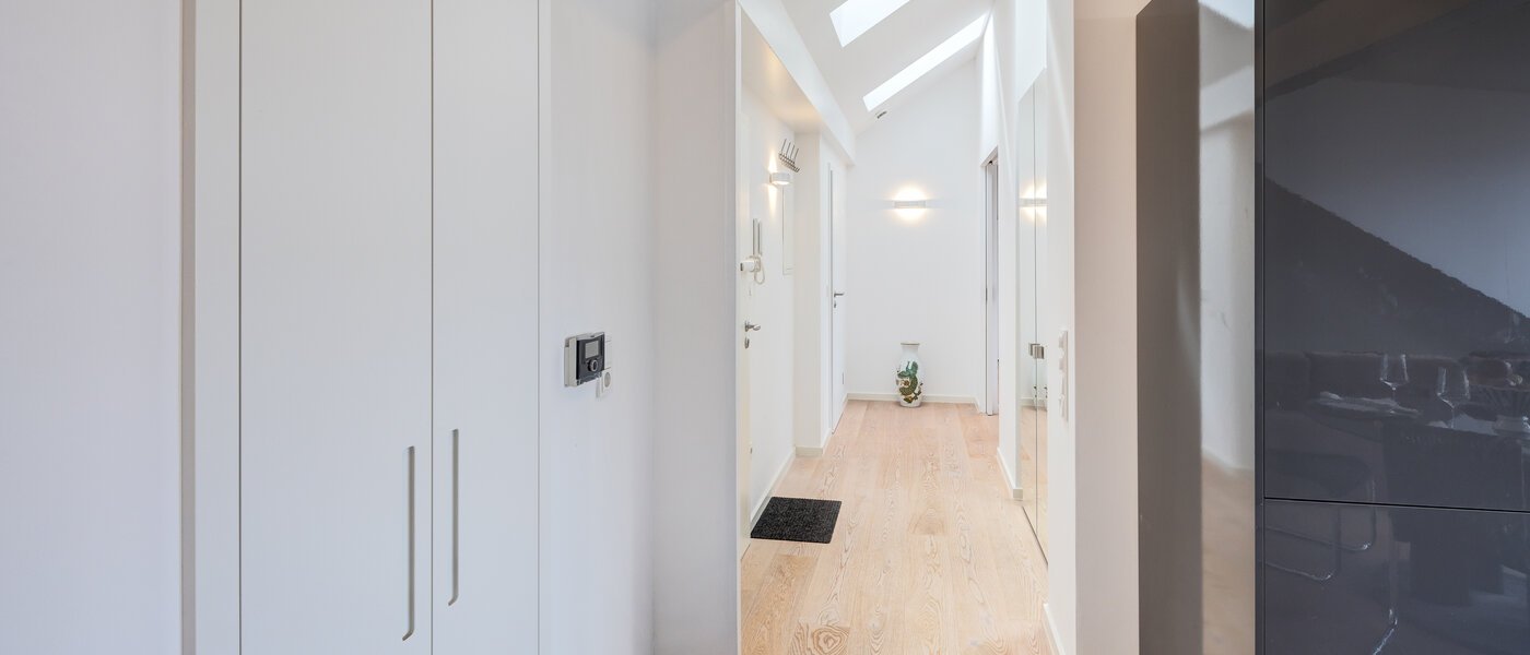 ático München Maxvorstadt 01 pasillo 14568