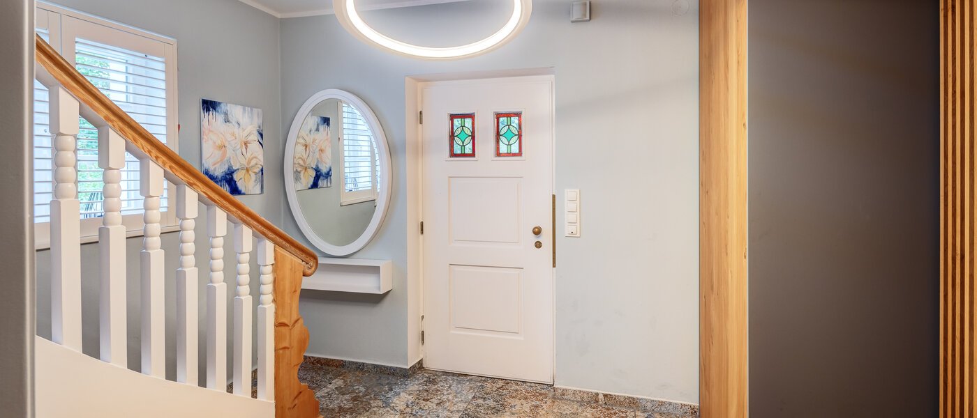 casa unifamiliar München Obermenzing 01 pasillo 14582