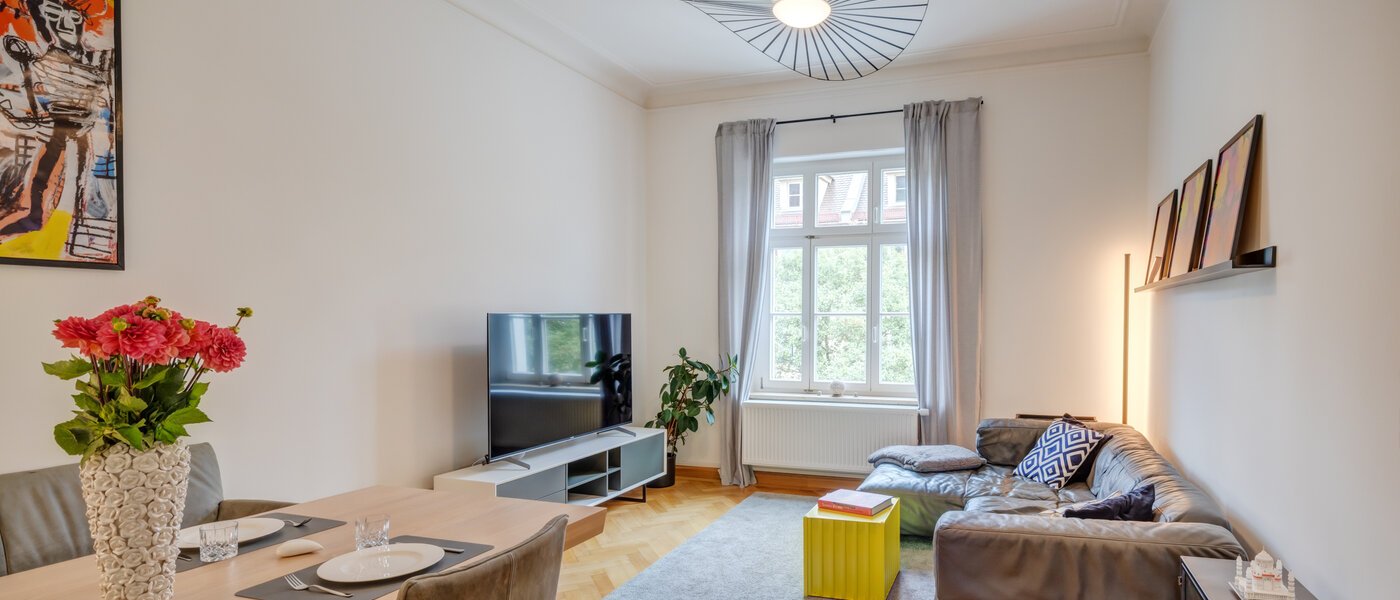 apartamento München Altbogenhausen 01 sala de estar 14584