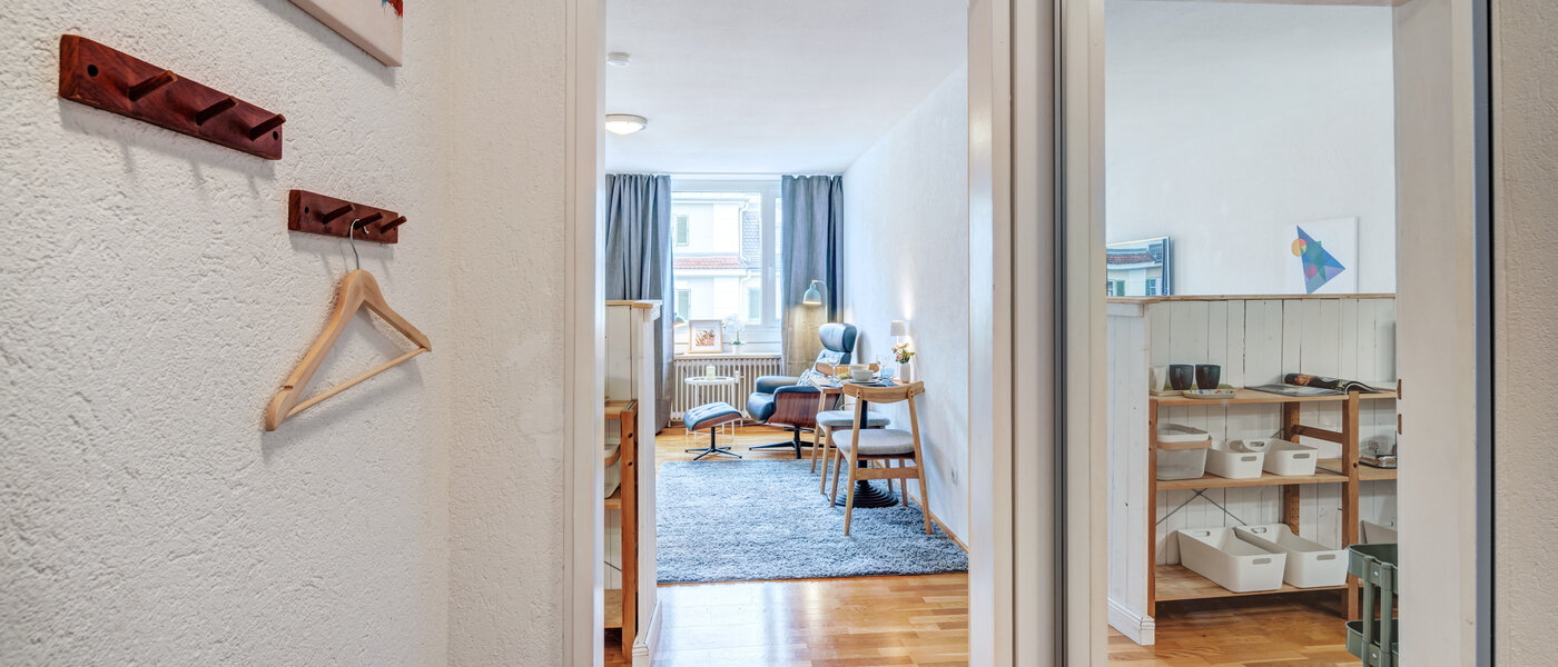 apartamento München Neuhausen 01 pasillo 14587