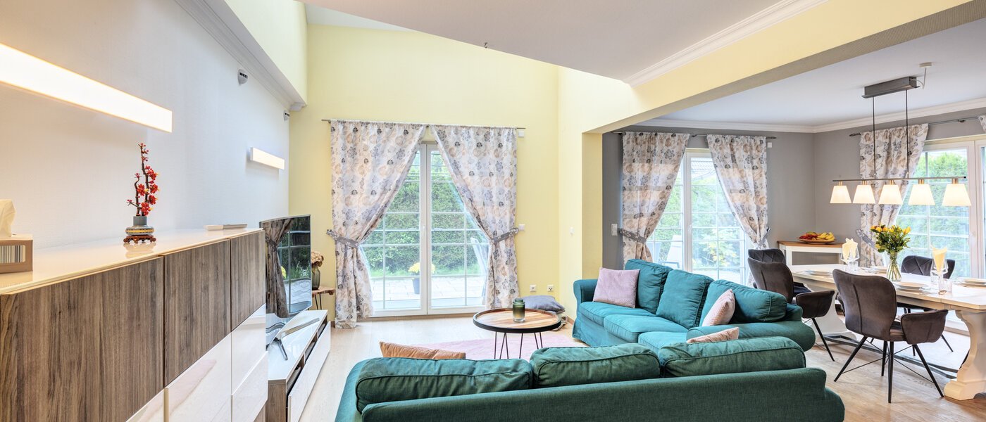 casa unifamiliar Ismaning 01 sala de estar 14615