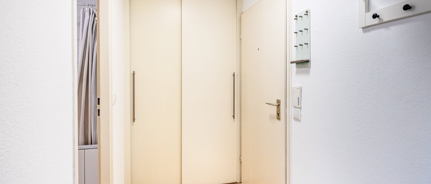 apartamento Taufkirchen 01 pasillo 14620