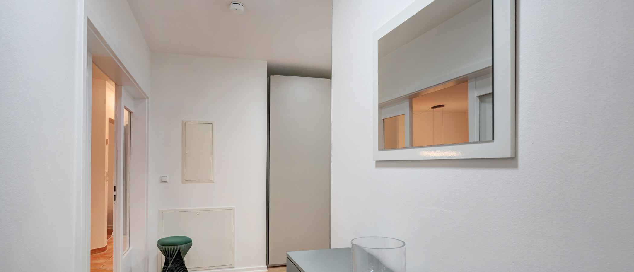 piso con jardín München Denning 02 pasillo 14634