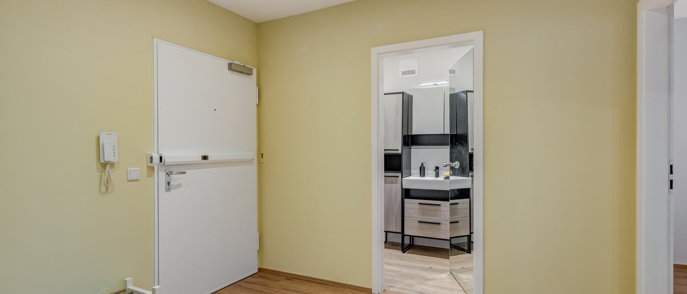 apartamento München Bogenhausen 04 pasillo 14675