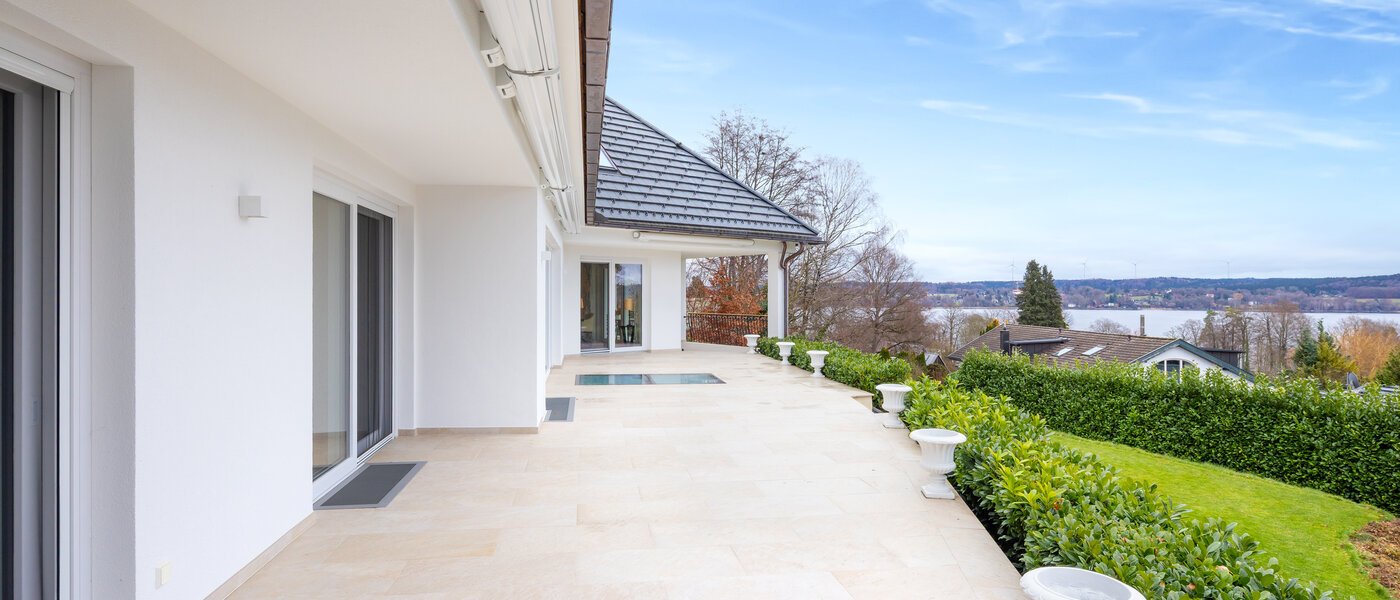 villa Starnberg 01 terraza 14680