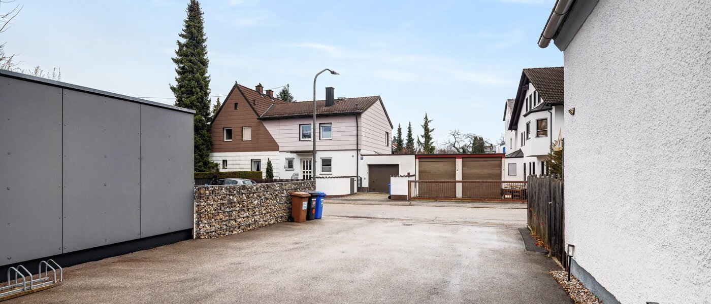 casa unifamiliar München Trudering 02 Entrada al patio 14681