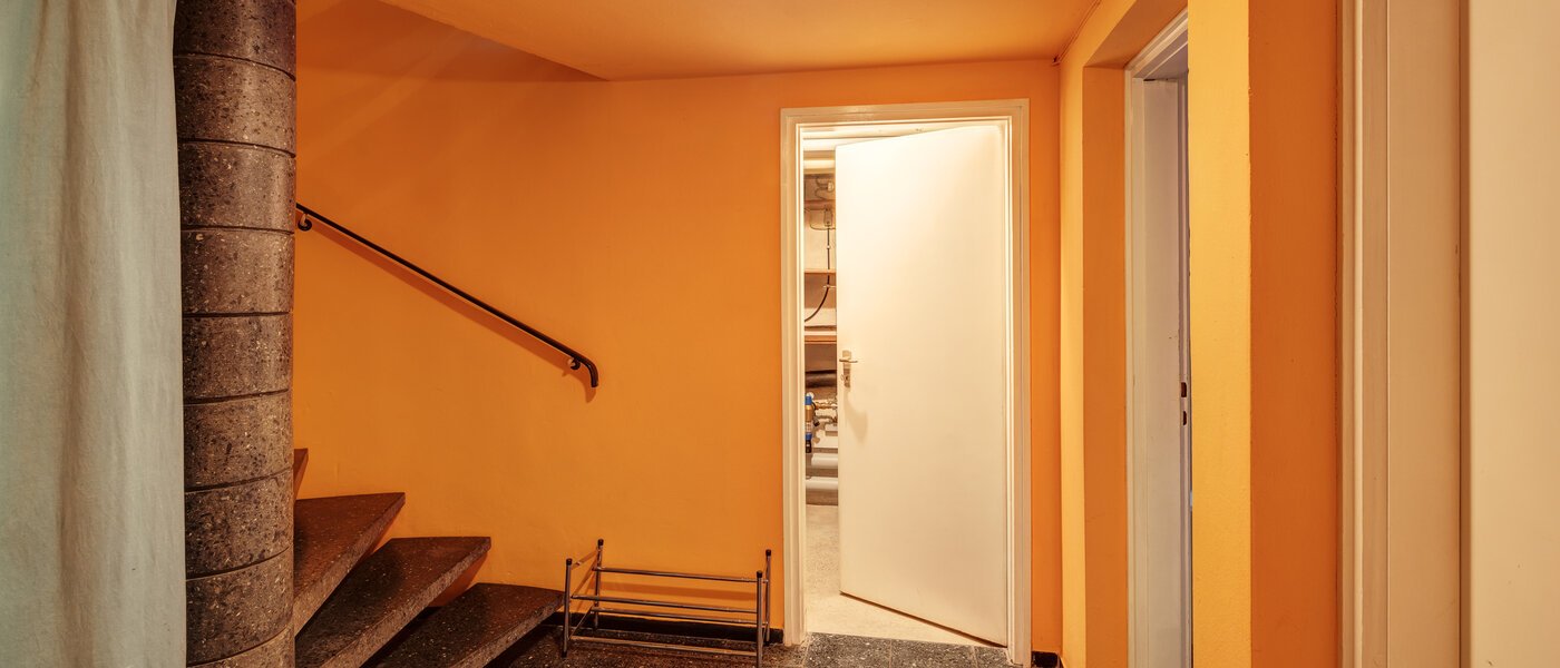 chalet adosado en esquina Unterhaching 05 pasillo 14690